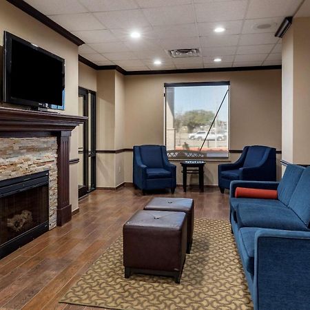 Comfort Suites Waco Near University Area Εξωτερικό φωτογραφία