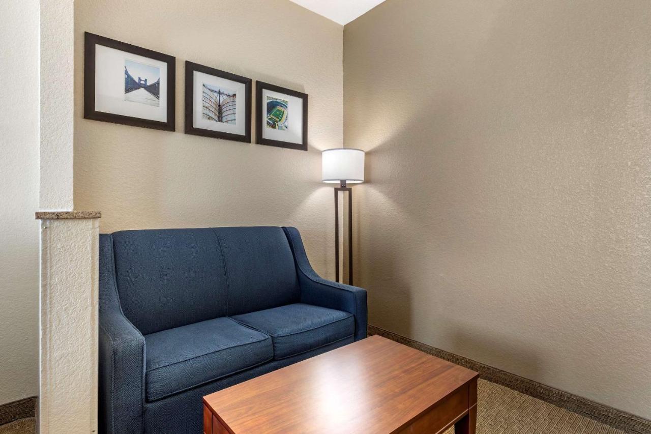 Comfort Suites Waco Near University Area Εξωτερικό φωτογραφία