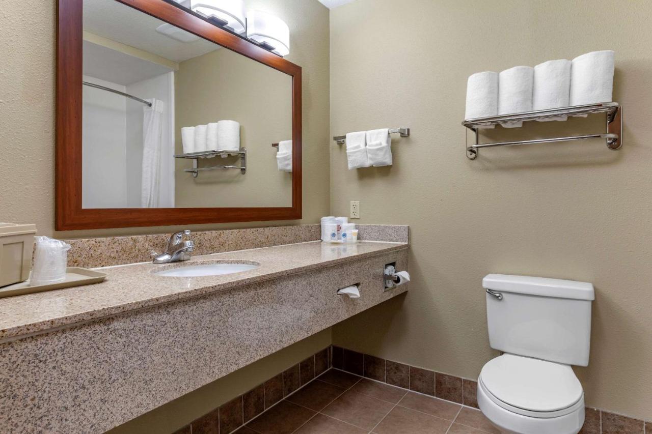 Comfort Suites Waco Near University Area Εξωτερικό φωτογραφία