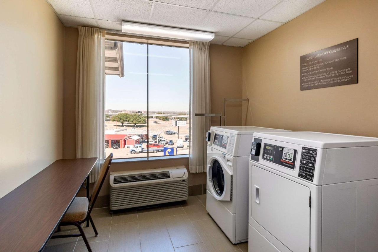 Comfort Suites Waco Near University Area Εξωτερικό φωτογραφία